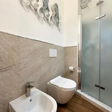 Apartmán Golden Luxe - Modern Next The Viareggio