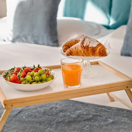 Golden Luxe - Modern Next The *