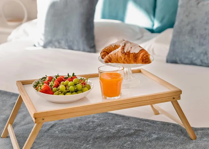 Golden Luxe - Modern Next The *