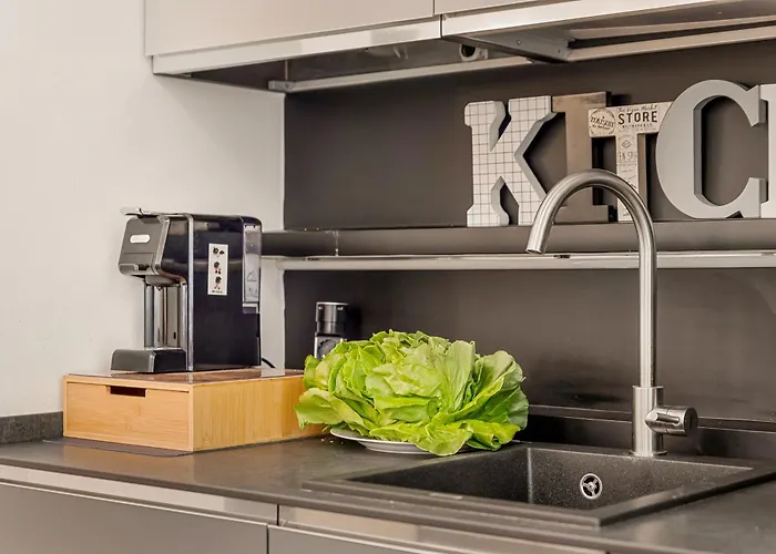 Golden Luxe - Modern Next The Appartamento Viareggio